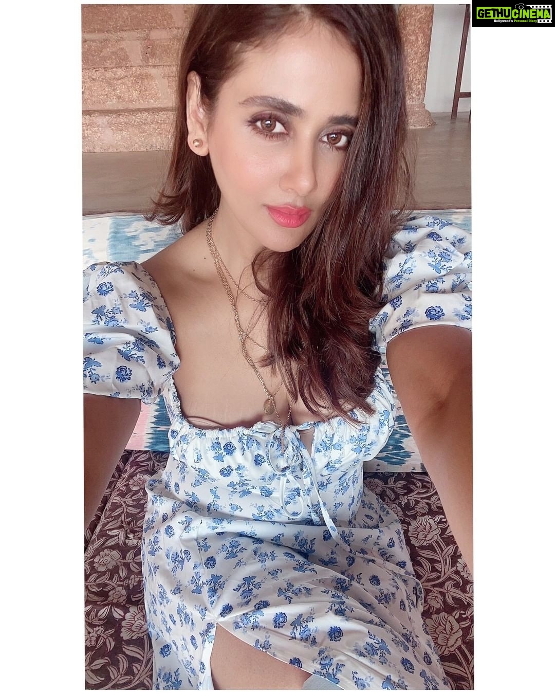 Parul Yadav Instagram - The world awaits but I must conquer Goa first!! #Holiday #GirlsAlone #PYTravels #TravelDiaries #GoaDiaries #Goa #GirlsTrip #GirlsOnVacation #LoveToTravel #Wanderlust #Sand #GirslWhoTravel #Travelling #GoaSelfies #VacationMode #BeautifulGirls #BeautifulDestinations #Sunshine #MyLife #EnjoyTheMoment #LoveYourself #Smile #Happy #TuesdayVibes #TuesdayPosts #SandalwoodActress #NammaKannada #Kannadiga #SandalwoodQueen Ahilya By The Sea