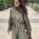 Parul Yadav Instagram – Looking at the greener side of life 🌿💚 #PYStyleFile 

#HappySunday #InstaCaptured #Wanderlusting #Posing101 #KannadaHeroine #Kannadiga