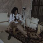 Parvathy Instagram - “Everyone returns us to a different sense of ourselves, for we become a little of who they think we are.” Alain de Botton, On Love The Rhapsody Series x @flying_asplif_ #MentalHealthMondays #TheRhapsodySeries