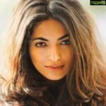 Parvathy Omanakuttan Instagram - Just because you are awake, doesn’t mean you should stop dreaming 😊 #dreamon #dreamer #believer #romantic