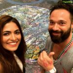 Parvathy Omanakuttan Instagram – Walking through the largest painting in the world and understanding the story and vision behind this masterpiece by @sachajafri was enthralling. 
The painting inspired by Humanity and with what’s going on in the world currently is a mere glimpse. This huge painting will be cut into 90 pieces and auctioned at the world’s largest online platform and the art connoisseurs can keep a piece of history to be inspired for generations. 
It was amazing to walk over the painting trying to gauge each detail. There is artwork by kids from across the world that is a part of this piece too. What an experience! 
P.S. Even Panorama mode couldn’t do justice to the entire painting. It’s something to see with your own eyes and feel with your senses. 😇🌍 #humanityinspired #dubaidiaries #atlantisdubai