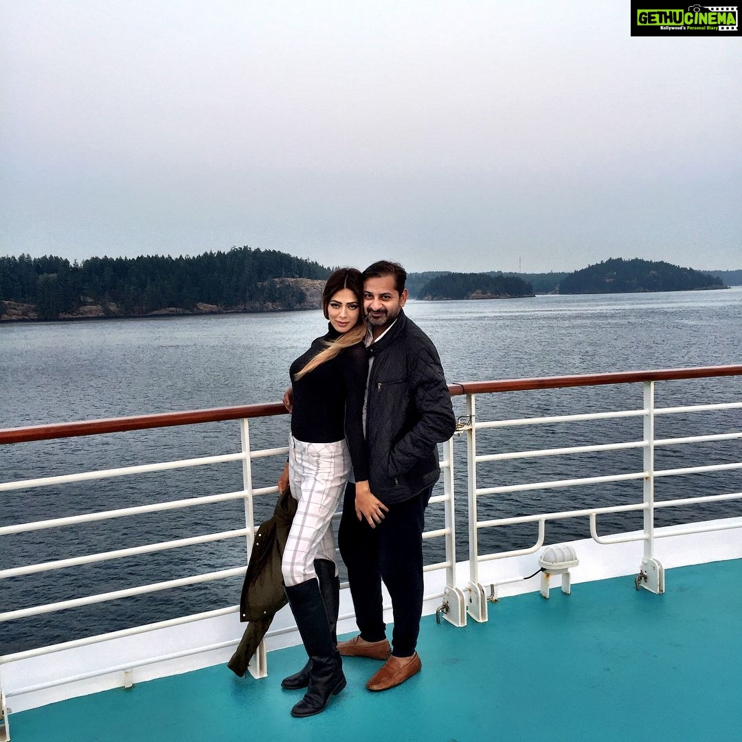 Parvati Melton Instagram - š¢āļø#Alaska #radianceoftheseas #royalcaribbean #travel #traveldiaries #jetsetter #travelblogger #nature #naturelover #adventure #worldtraveler #america #picoftheday #bestofday #ootd #lookoftheday #streetstyle #fashion #style #fashionblogger #styleblogger #follow4follow #followforfollow #outdoors #phototheday #alaskan #photography #cruise