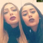 Parvati Melton Instagram - Twinning 🎭🖤👯🖤🎭@paroana #twining #slay #picoftheday #bestofday #sister #sisters #sistergoals #bff #bffgoals #mybaby #lovethisgirl #tweegram #tflers #makeup #instafollow #beauty #redlips #lipstick #hudabeauty #kyliecosmetics #eyeliner #wingedeyeliner #instamood #eyebrows #eyebrowsonfleek #followforfollow #follow4follow #fashion #fashionista #selfie