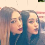 Parvati Melton Instagram - Twinning 🎭🖤👯🖤🎭@paroana #twining #slay #picoftheday #bestofday #sister #sisters #sistergoals #bff #bffgoals #mybaby #lovethisgirl #tweegram #tflers #makeup #instafollow #beauty #redlips #lipstick #hudabeauty #kyliecosmetics #eyeliner #wingedeyeliner #instamood #eyebrows #eyebrowsonfleek #followforfollow #follow4follow #fashion #fashionista #selfie