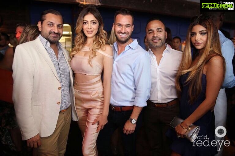 Parvati Melton Instagram - Little Lighthouse Foundation event last night at KIKI On The River...#LLF #LLFoundation #LittleLighthouseFoundation #LLFLuckyHour #Volunteer #VolunteerMiami #MiamiCharity #CharityEvent #Miami #Charity #NonProfit #MiamiLife #LLFoundationApp #Change #DoGoodFeelGood #fashion #fashionista #fashionblogger #style #stylista #styleblogger #bossa #ootd #follow4follow #followforfollow @bossastoreofficial @llfoundation Kiki On The River