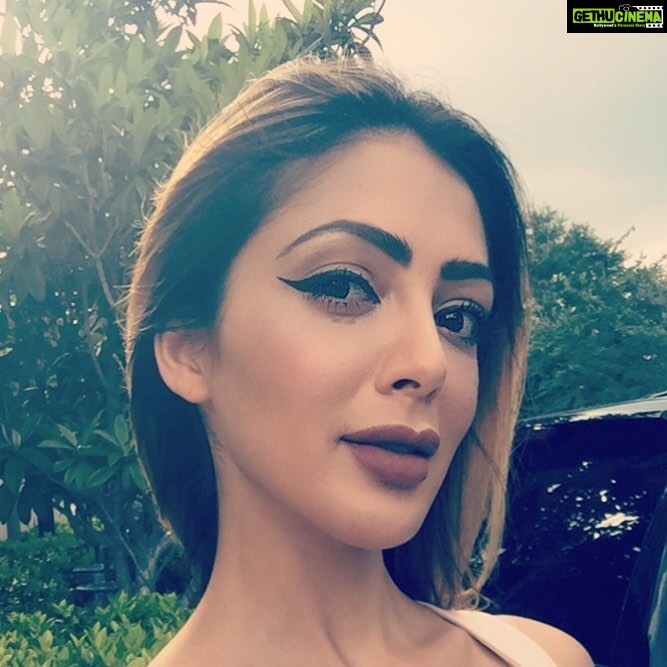 Parvati Melton Instagram - Happy Fri-Yay! π#instadaily #picoftheday #bestofday #selfie #miami #makeup #hudabeauty #kyliecosmetics #eyebrows #eyeliner #wingedeyeliner #eyebrowsonfleek #german #indian #beauty #glamour #californiagirl #weekend #weekendvibes #fashionista #stylista #lifestyle #follow4follow #follow4follow #lookoftheday #instamood #instafashion #instablogger #likeforlike #exotic #instalikes Miami, Florida