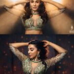 Parvatii Nair Instagram – I just love these 😍 how about ya :) ! 
Good day 🌸🍀🍃

📸 @prashanth_bionic 
💃🏻 @nirali_design_house 
💄  @makeup_by_kez