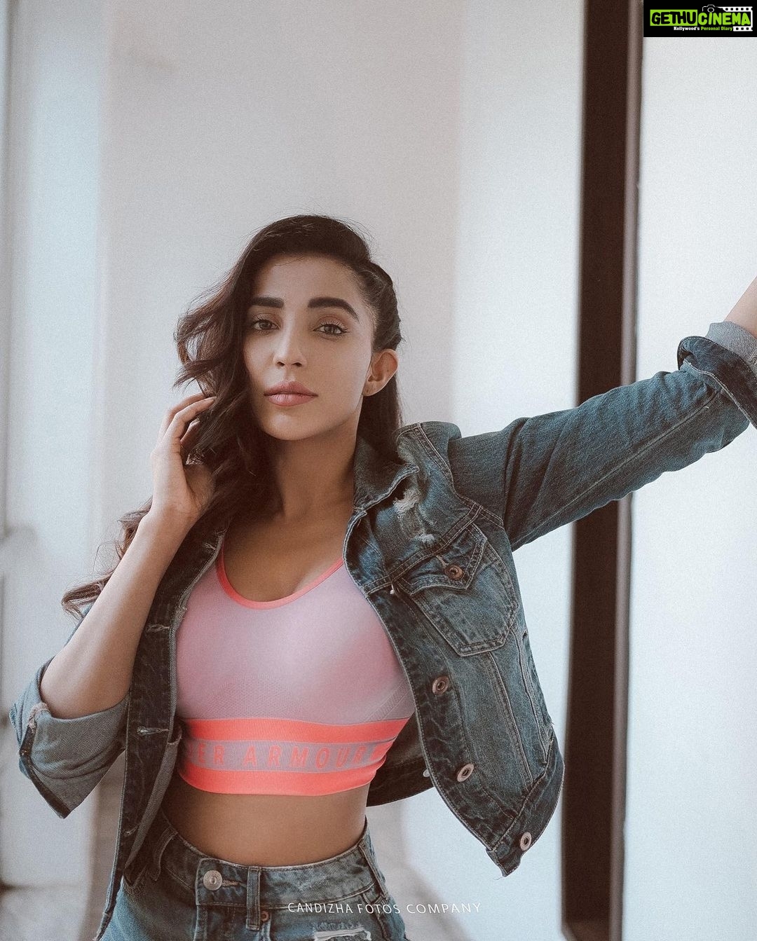 Parvatii Nair - 81.4K Likes - Most Liked Instagram Photos
