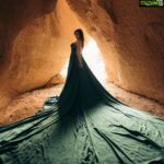 Parvatii Nair Instagram - Merry Christmas 🎄 💋 🤗 📸 @bekirsozakphotographr 👗 @cappadociarentaldresses Cappadocia, Turkey