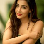 Parvatii Nair Instagram - 🪲 ✨ @camerasenthil #parvatinair