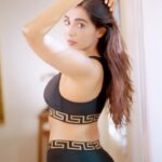 Parvatii Nair Instagram – 🐯

#parvatinair  @storiesbypreetham #fendi