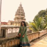 Pavani Gangireddy Instagram - Not sure why I have never heard of this temple before.. It was built in 11th century and is just magical. I’m not very religious and go to temples for peace rather than blessings. This one was exactly that and now is my most favourite. Go there during the mornings, see the god, sit under the trees and let the beautiful architecture take you back in time.. Note: afternoons tend to be crowded. PC: @diyaandishaan