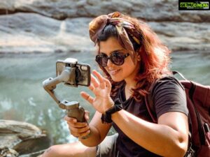 Pooja Devariya Instagram - On location 📍with @sumanthshetty_ #ScoutnGuideMedia