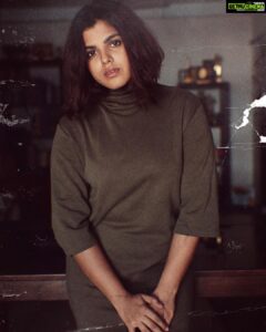 Pooja Devariya Instagram - 🌈Bonsoir