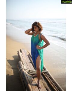 Pooja Devariya Instagram - RAW | UNFILTERED
.
Beach wear: Nimisha
Camera: @maheshwaresingh 
Styling: @magicbyjeeni .
#audacious #beach #beachwear #styling #poojadevariya #lights #camera #vitaminsea #glow #sand #blue #boat #summerbaby #sun #sunkissed #beachwaves #fashionphotography #portraitphotography #actor #model #portrait