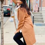 Pooja Jhaveri Instagram - Who else is in love with this song?? . . . #kallekalle #loveforsong #trending #trendingreels #reelitfeelit #reelsvideo #usababy #philly #philadelphia #nyc #newyork #love #travel #traveller #vlogs