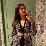 Pooja Jhaveri Instagram – A mini vlog from my trip to New York ! 
Everyone who knows me, knows what a big foodie I am… and be it any part of the world Indian food is always loveee ! 
I want to share my experience at @baarbaar in #newyork the video will pretty much tell you everything about the amazing experience I had ! 
The hospitality, to the quality of food to the ambience everything was on point… 
Also here is a special offer for all my fans, if you want to try baar baar, go for the restaurant week where you get to try a three course meal only at $39 the fest continues untill February. They also have some really exciting offers for the Valentine week… 
Check out their page @baarbaarnyc 
@payalsharmanyc @rajivsharma_nyc you were an amazing host ! 
Cannot wait to be back here soon !!
.
.
#genuineappreciationpost #appreciationpost #notanad #hotels #restaurants #review #restaurantweek #newyork #newyorkcity #vlog #blogger #influencer #happypost #food #foodmania #foodporn #foodorgasm #restaurants #usa #usa🇺🇸 #usatoday #poojainnewyork #poojajjhaveri #poojajhaveri #nyclives #nycphotographer