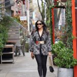 Pooja Jhaveri Instagram - The soul that sees beauty, may sometimes walk alone… . . . #swipeleft #beautifulstreets #wanderlust #wondering #wonderingpooja #streetphotography #streetsofnyc #babydoll #newyorkgirl #newyorker #happysoul #traveller #solotravel #solotraveller #lovedortravel #vaccation #poojainnewyork New York City, N.Y.