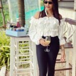 Pooja Jhaveri Instagram - I make sure all the profiles are covered ! Never posing in one profile 😬😋🥳 . . #besttimes #besttravel #bestholiday #goa2021 #goa #olive #bestrestaurants