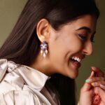 Pooja Jhaveri Instagram - For a diamond is #precious And so is your #smile 😇 . . #timeless designs by @clmjewels Wearing @clmjewels @crystalusionman 📸 : @chromechannels.studio . . #diamondearrings #diamondjwellery #jwellery #accessories #priceless #beautiful #designs #photoshoot #photography #productphotography #poojajhaveri #poojajjhaveri Dm for #promotions
