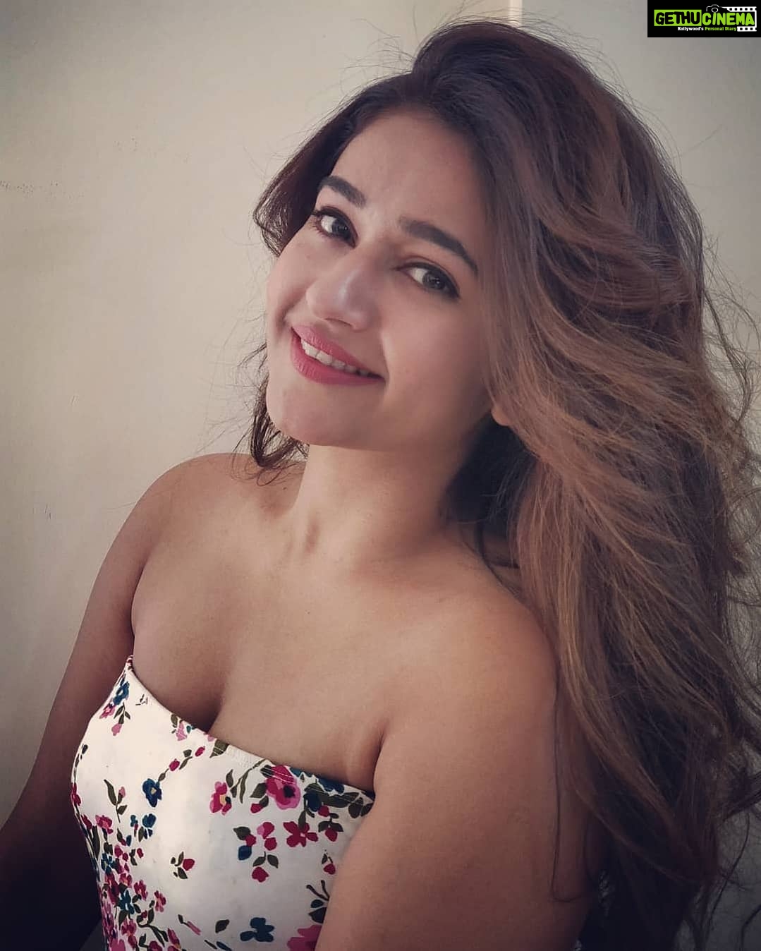 Poonam Bajwa Instagram - 📸📸@hairstylebynisha