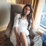 Poonam Bajwa Instagram - #lightshinewhite# . . . . . 📸📸@hairstylebynisha