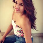 Poonam Bajwa Instagram -