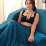Poonam Bajwa Instagram - #peacockbluehues 📸📸@hairstylebynisha