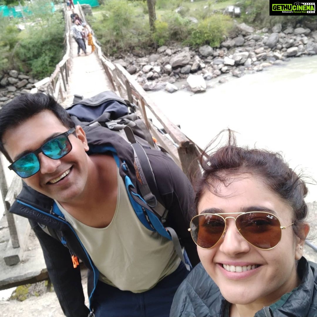 Poonam Bajwa Instagram - @suneel1reddy #mybooboo❤️ #loveabounds❤️#thehills #tbt❤️ #🖤🖤🖤