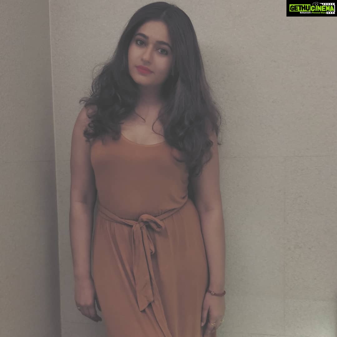 Poonam Bajwa Instagram - 📸@hairstylebynisha