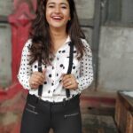 Poonam Bajwa Instagram – #sundaytimes#
📸@hairstylebynisha