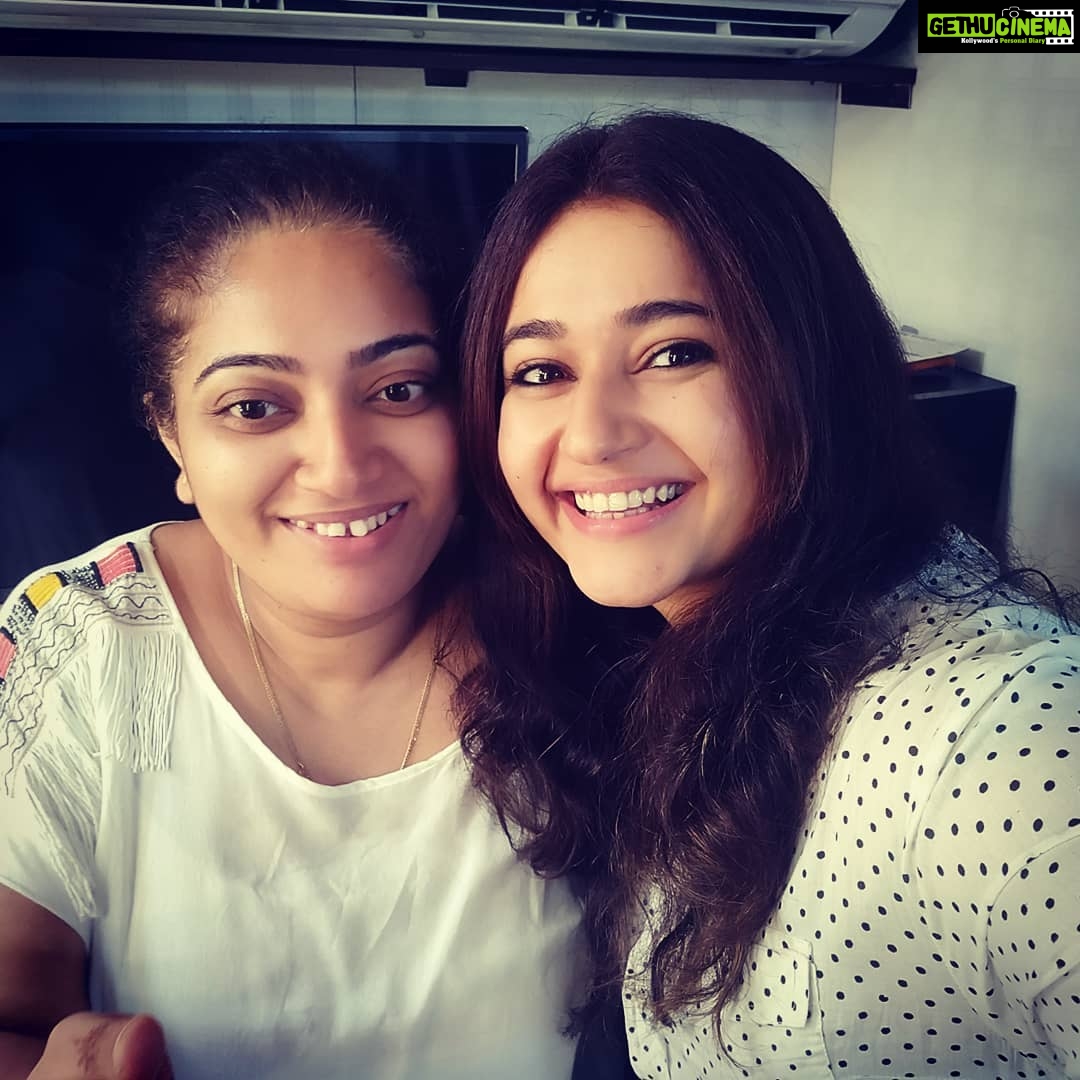 Poonam Bajwa Instagram - #partnerincrime#@hairstylebynisha