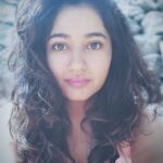 Poonam Bajwa Instagram - #eyegazing#lookingrightatyou#letsseewhoblinksfirst#