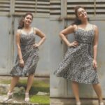 Poonam Bajwa Instagram - #friendshipday2018#sundayvibes#feelingthebreeze#happyfriendshipday #😁😘#lovetofriendswhocheeryouup 📸@hairstylebynisha