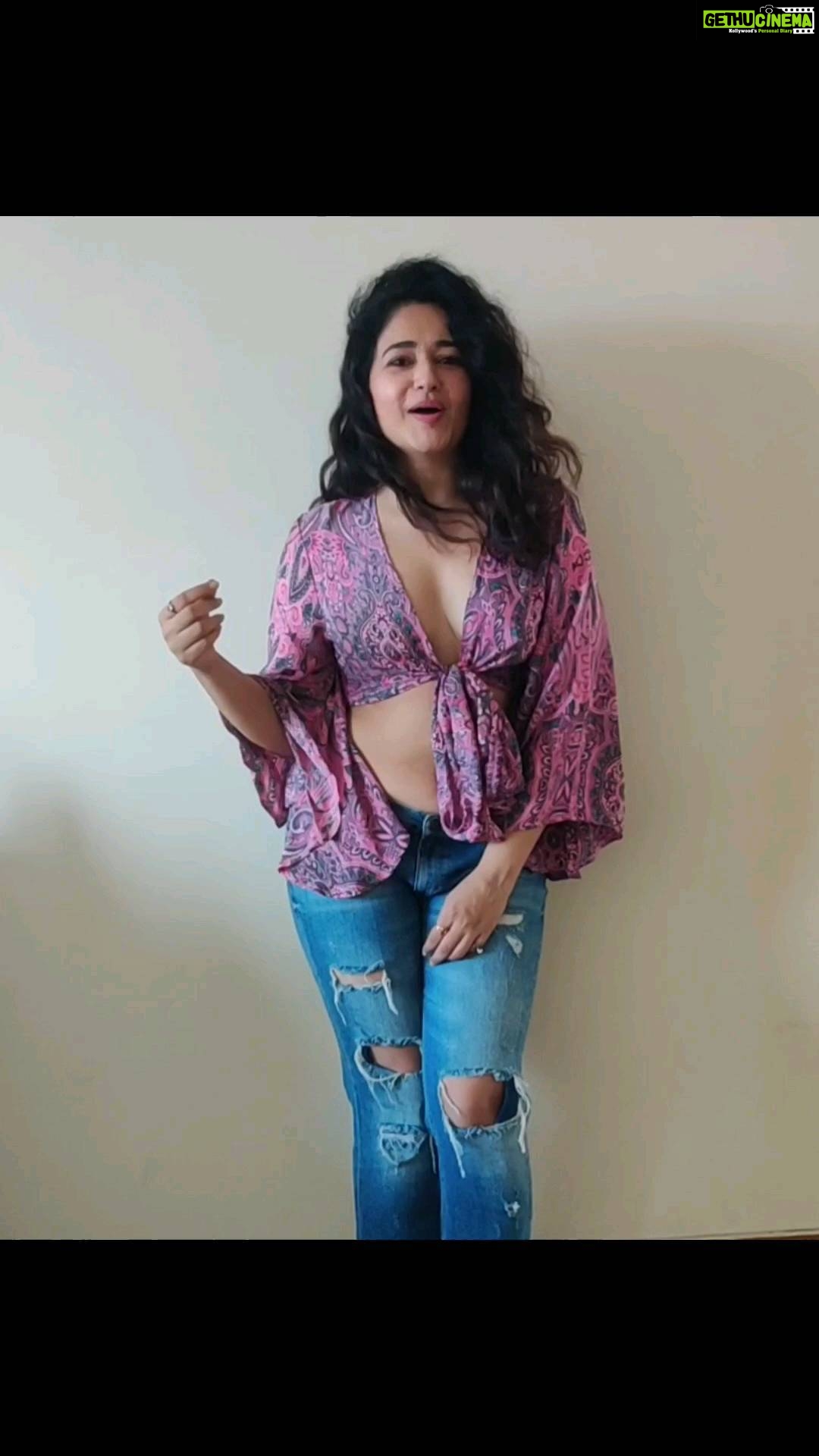 Poonam Bajwa Instagram - ✨✨✨✨✨✨ . @hairstylebynisha