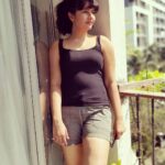 Poonam Bajwa Instagram - #sunshineinmypocket #sunnyafternoons#tuesday#shouldistayorshouldigo