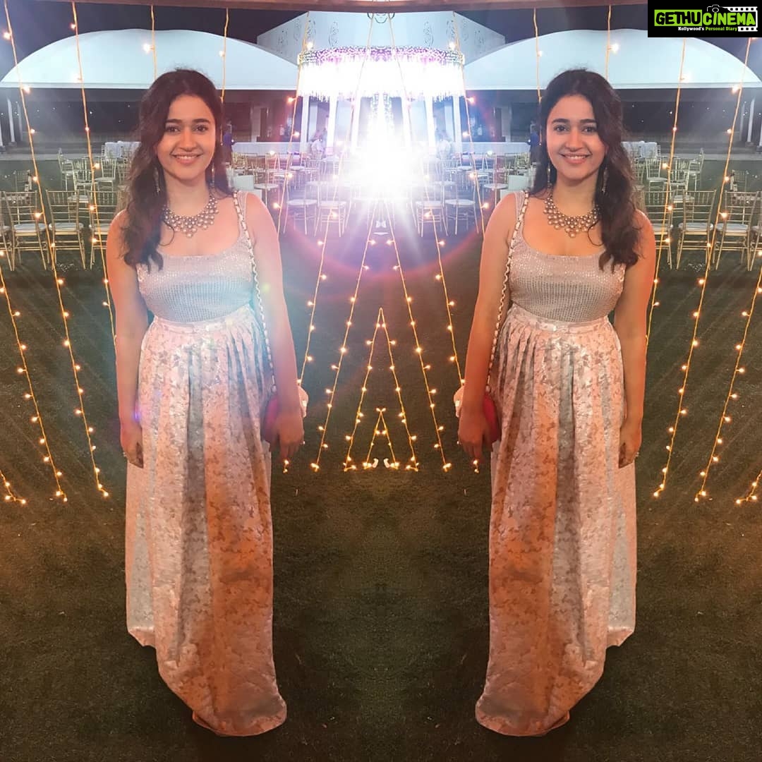 Poonam Bajwa Instagram - #mirrorimage#weddings#puneloving#greylove#allsmileshere