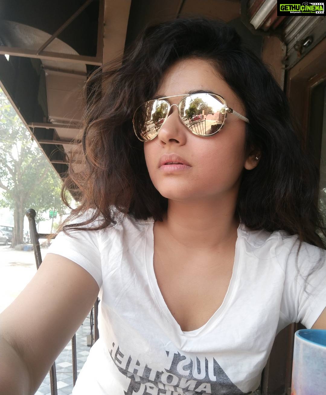 Poonam Bajwa Instagram - #reflections#deepthoughts#coffeetime