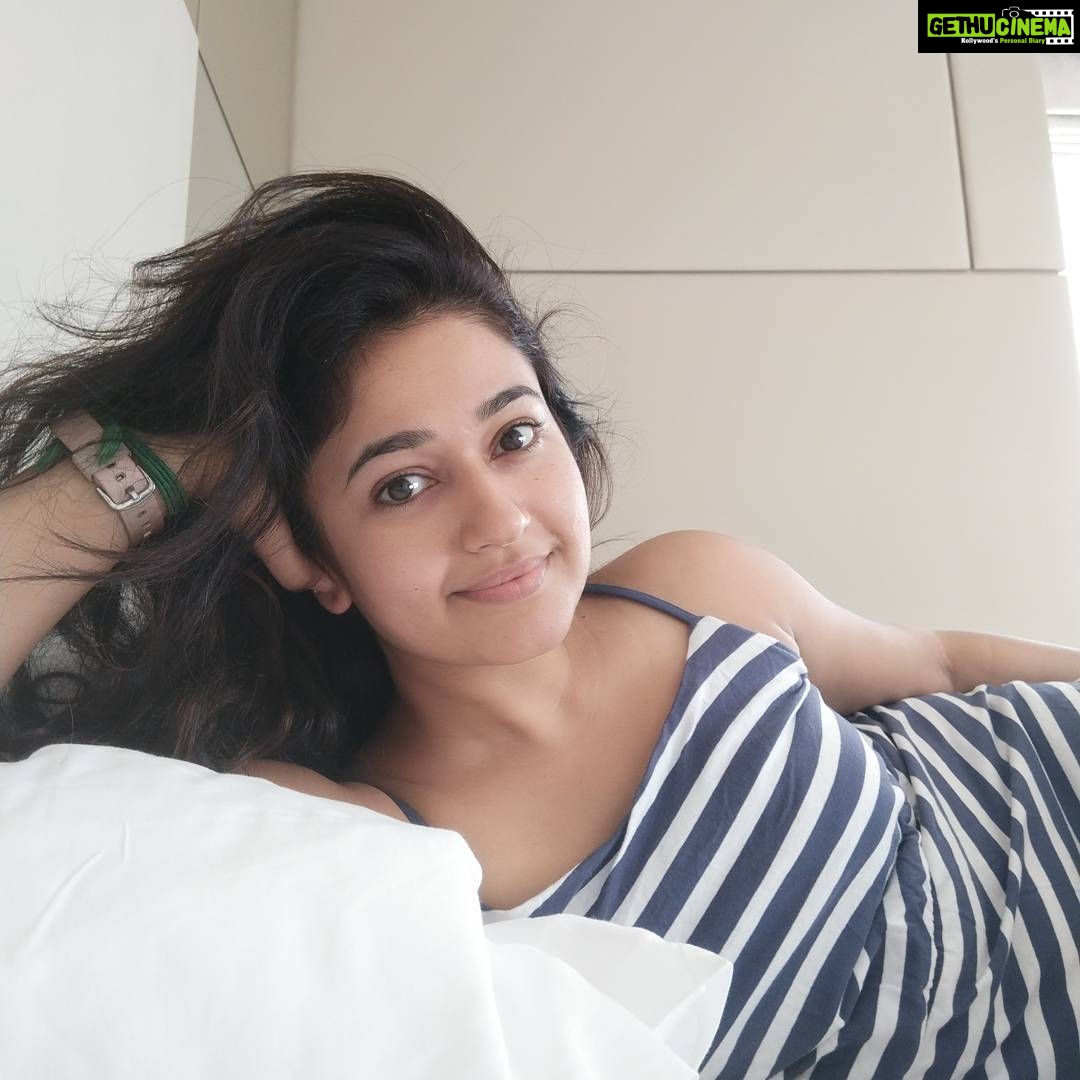 Poonam Bajwa Instagram - Afternoonbliss#happy#lazy#vacaywork
