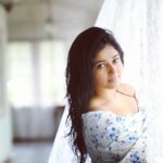 Poonam Bajwa Instagram -