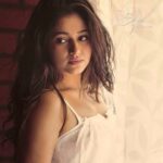 Poonam Bajwa Instagram -