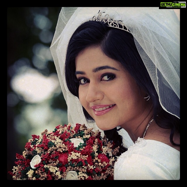 Poonam Bajwa Instagram - From my new movie 'Zacharia Pothen Jeevichirippundu'..