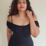 Poonam Bajwa Instagram - #reallynowordsneededthough🌞 📸@hairstylebynisha