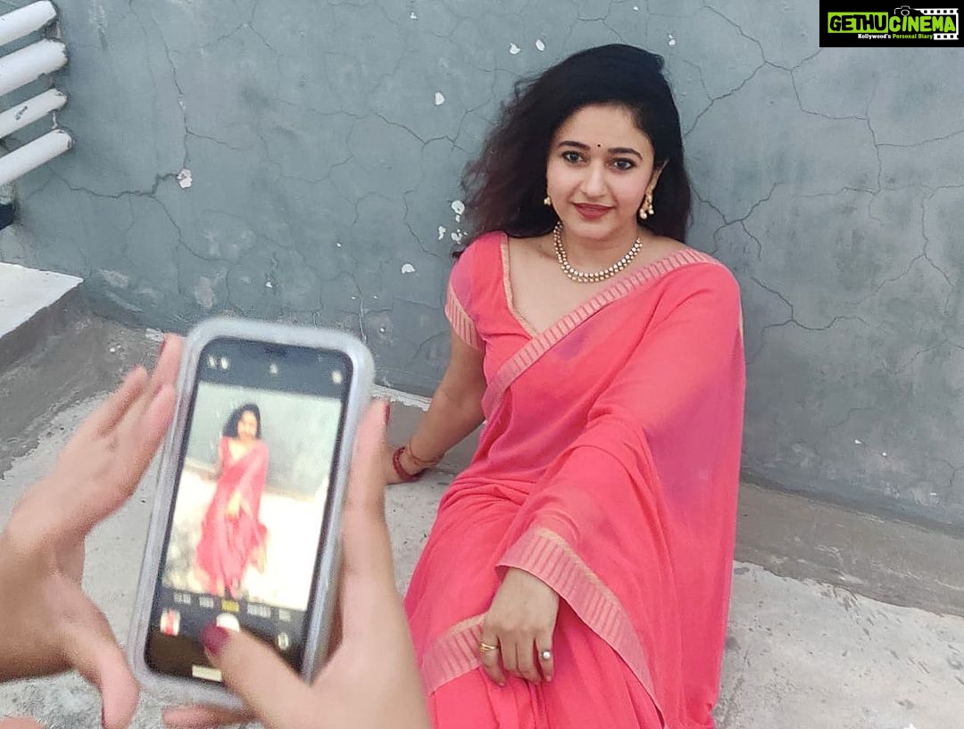 Poonam Bajwa Instagram - #picwithinpic ❣️❣️❣️❣️❣️❣️