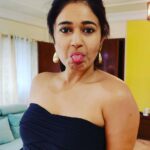 Poonam Bajwa Instagram – 🖤🖤🖤🖤🖤
📸@@@suneel1reddy