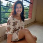 Poonam Bajwa Instagram – 🌼🌼🌼