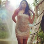 Poonam Bajwa Instagram - 🌼🌸🌺#hazes .📸🖤@hairstylebynisha