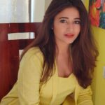 Poonam Bajwa Instagram - #photogallerystroll#randomthrowbacks . @hairstylebynisha