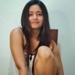 Poonam Bajwa Instagram - #mymanyfaces . @hairstylebynisha