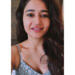 Poonam Bajwa Instagram - 💕🍀🙏❤️Reminder to pause and breathe deep!Have an amazing day !